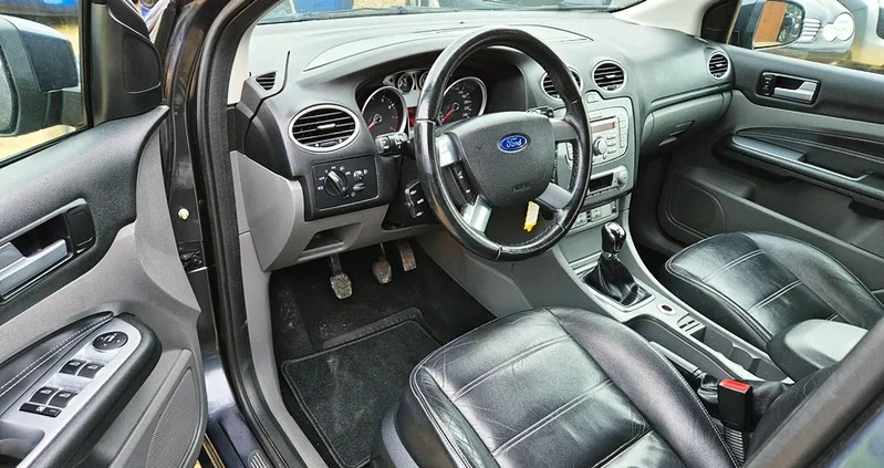 Ford Focus cena 14900 przebieg: 246000, rok produkcji 2008 z Szczytna małe 742